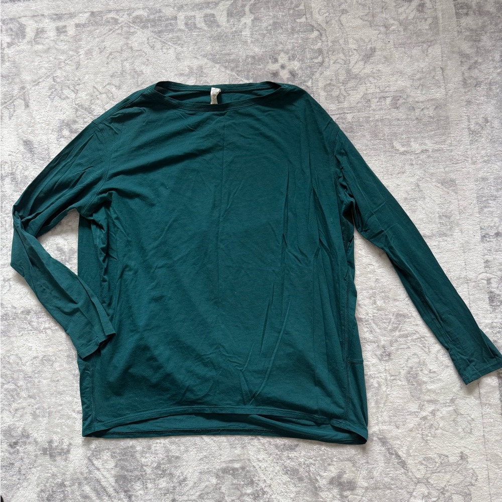 Lululemon long sleeve flowy top